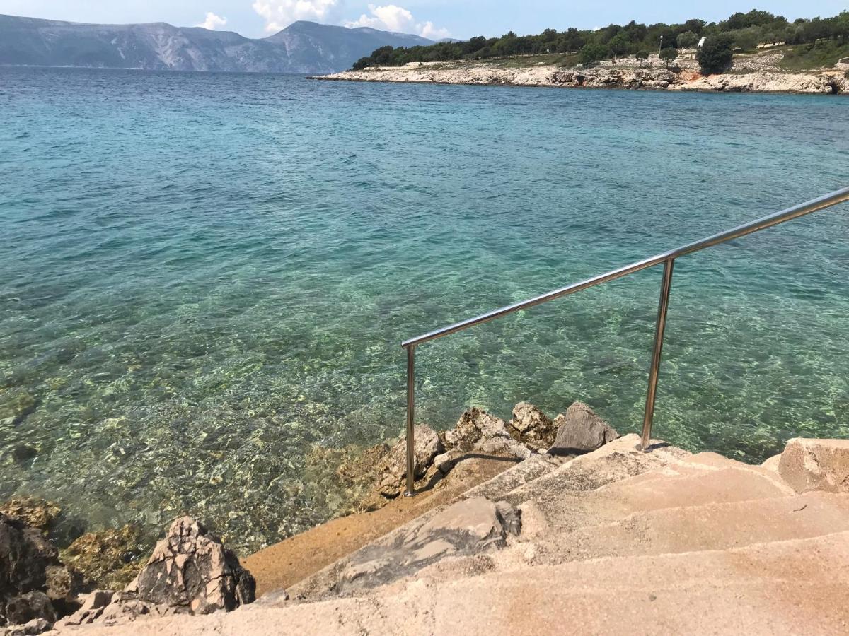 Krk Apartmani Pepina Pinezići Eksteriør bilde